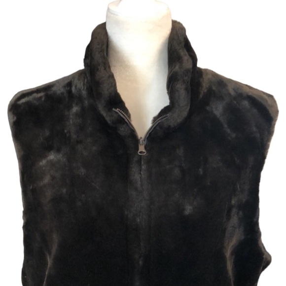 Vintage Blassport Reversible Faux Fur Vest Size Medium - Picture 1 of 11